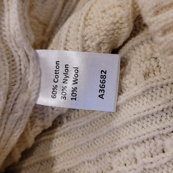 Appleseed's Cream Cotton And Wool Blend Cable Knit Crewneck Sweater-Size Large - Picture 7 of 8